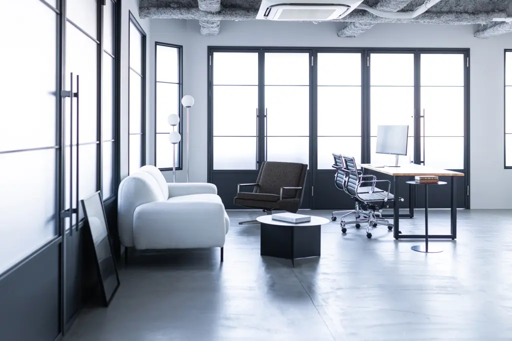 STUDIO BIGBEAR 2st | クールな印象のインテリアでビジネスシーンや